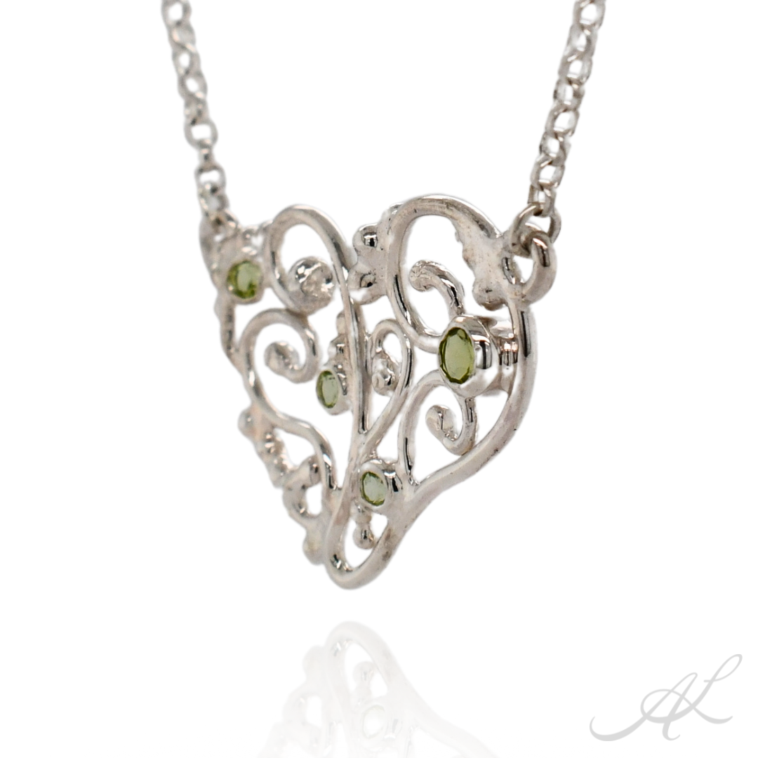 Inner Bloom Necklace