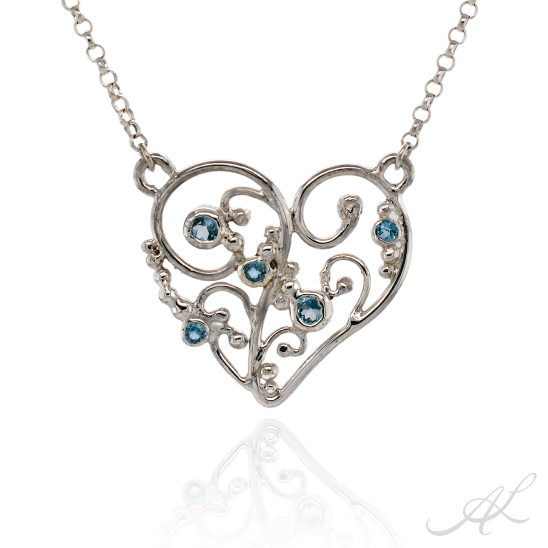 Inner Bloom Necklace