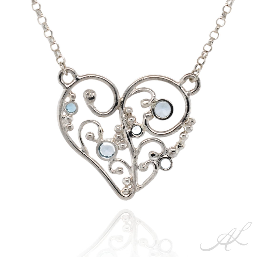 Inner Bloom Necklace