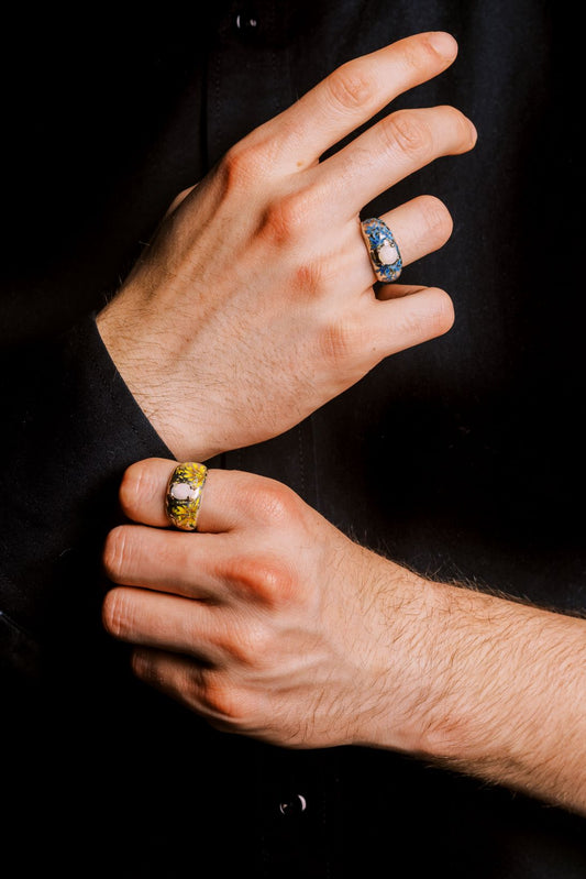 ENAMEL FLOWER RINGS