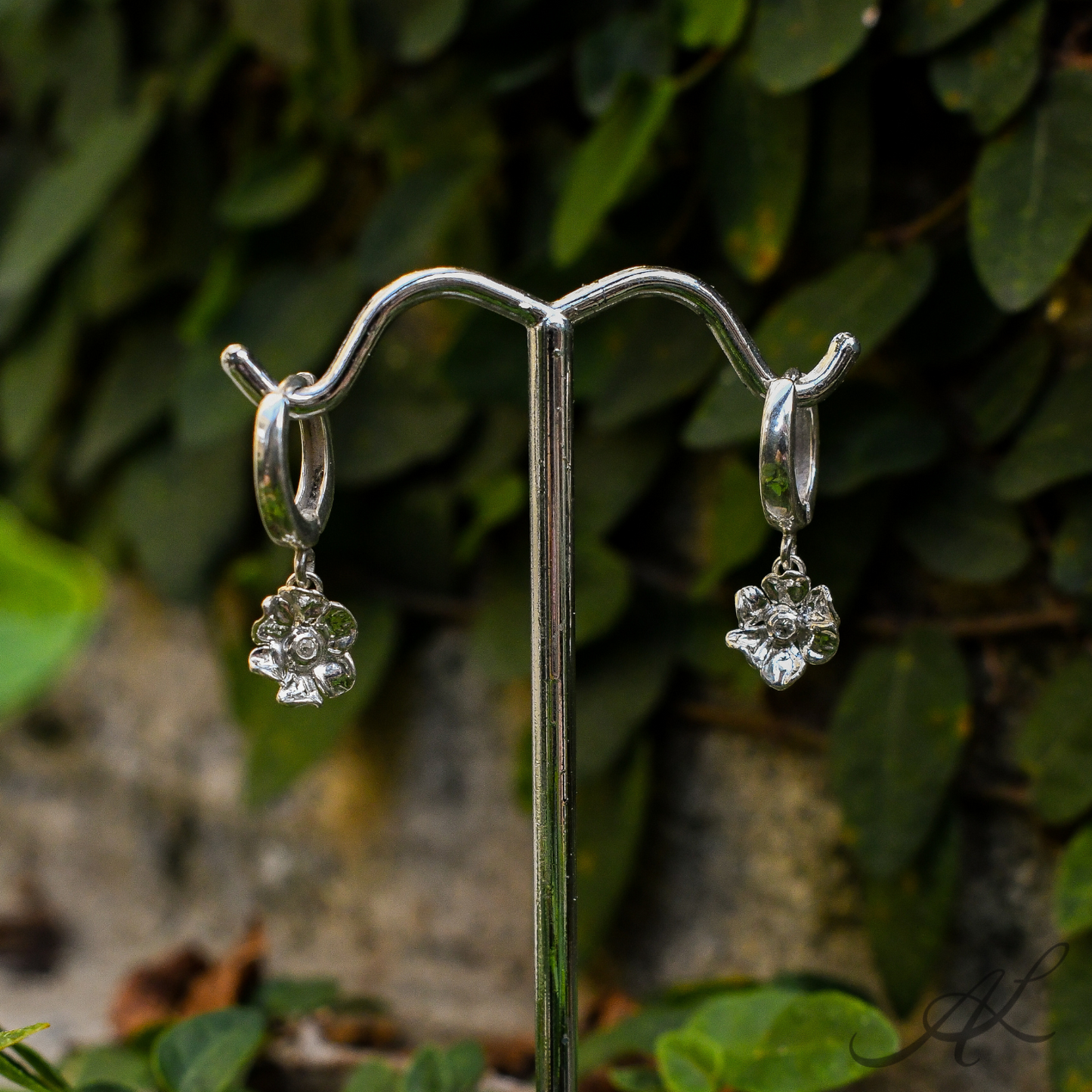 Geranium Hoop Earrings