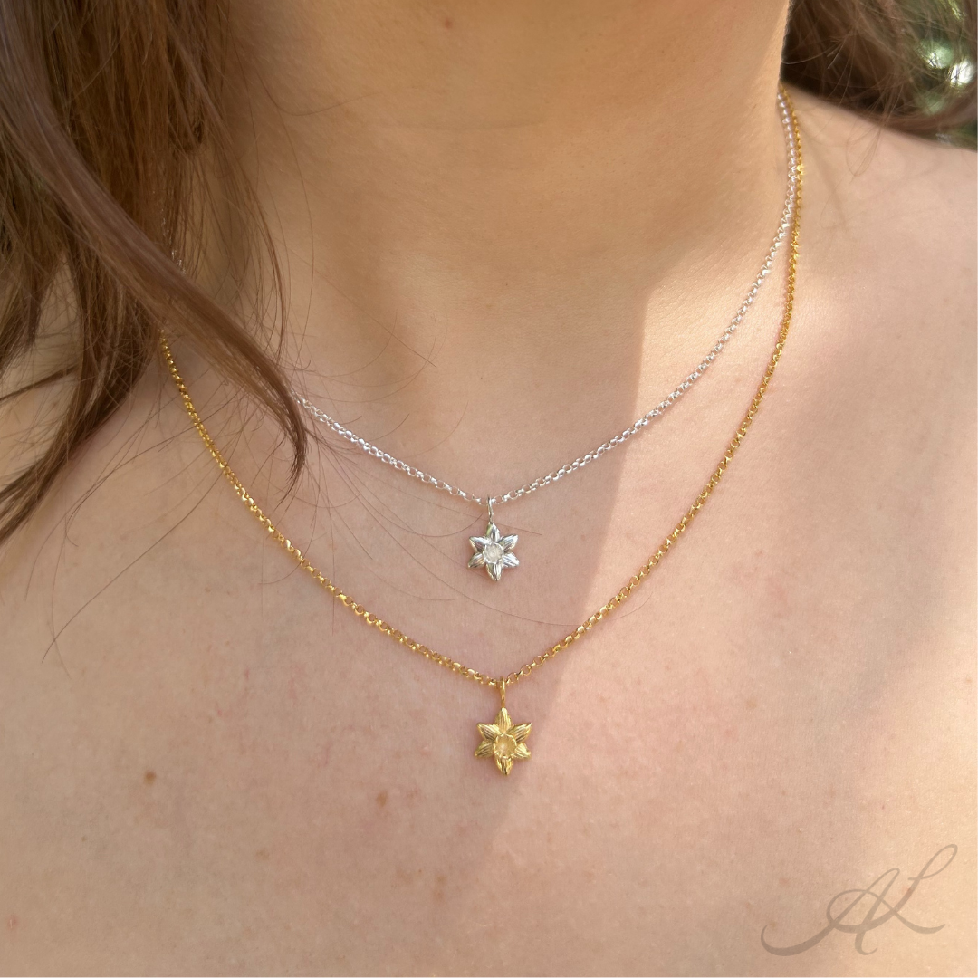 Daffodil Necklace