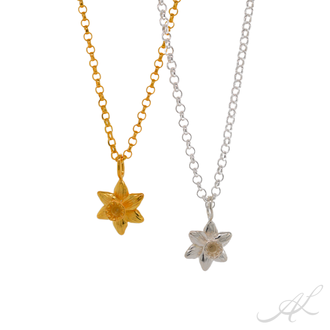 Golden Daffodil Necklace