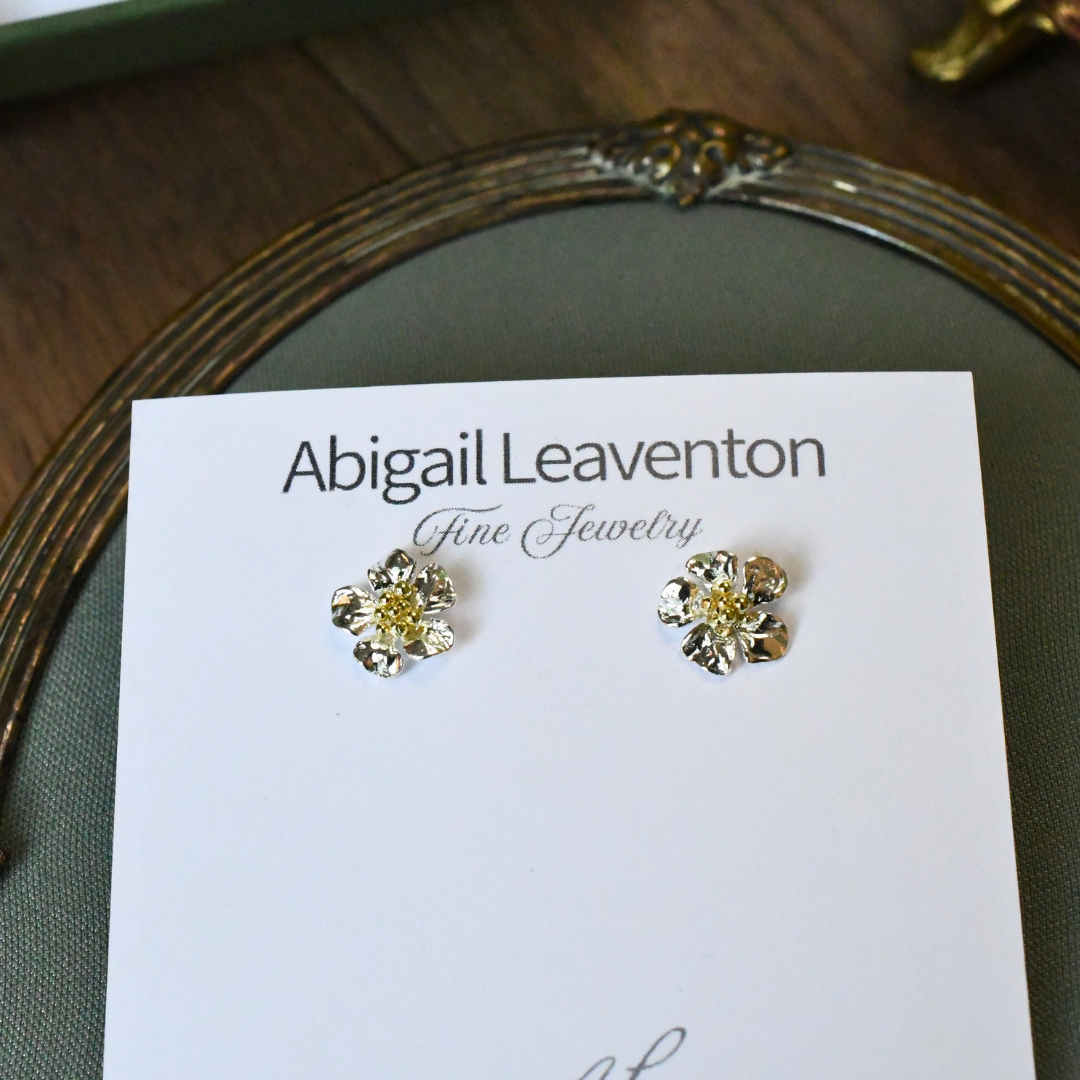 Geranium Stud Earrings