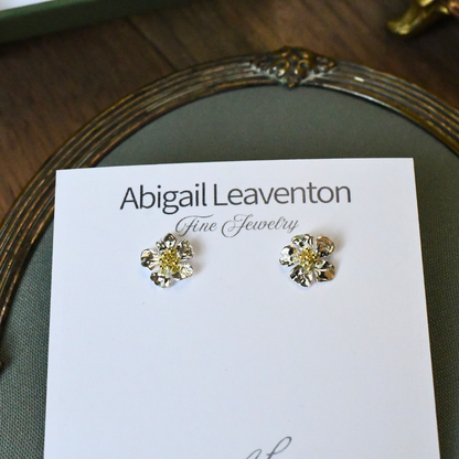 Geranium Stud Earrings