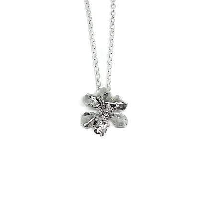 Geranium Necklace