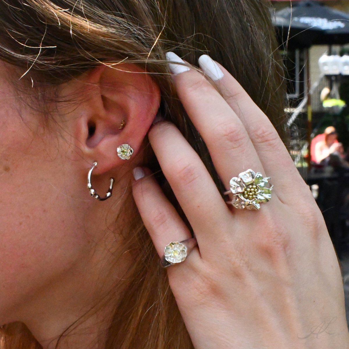Seal of Bloom Ring, Model Shoot close up