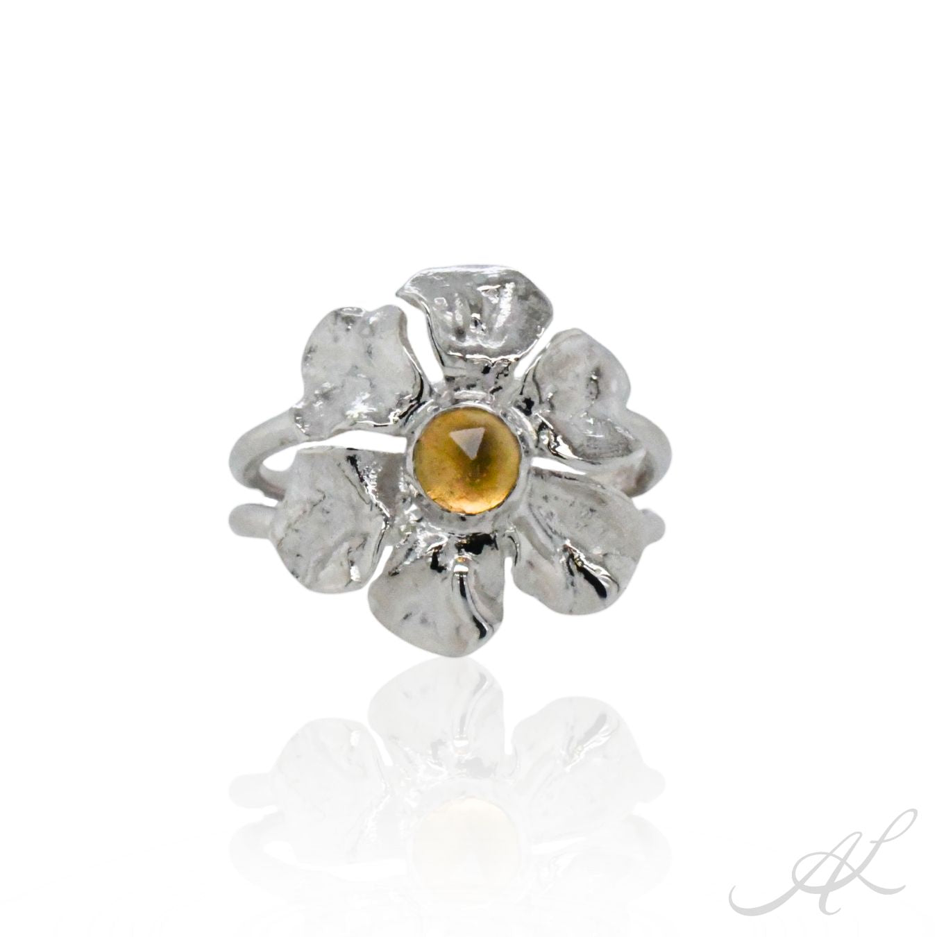 Sunlit Geranium Ring