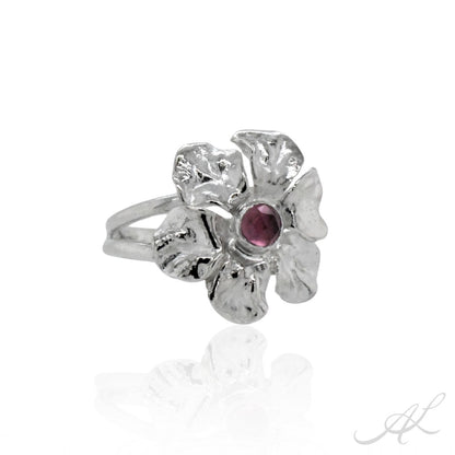 Sunlit Geranium Ring