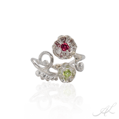 Swaying Sisters Ring