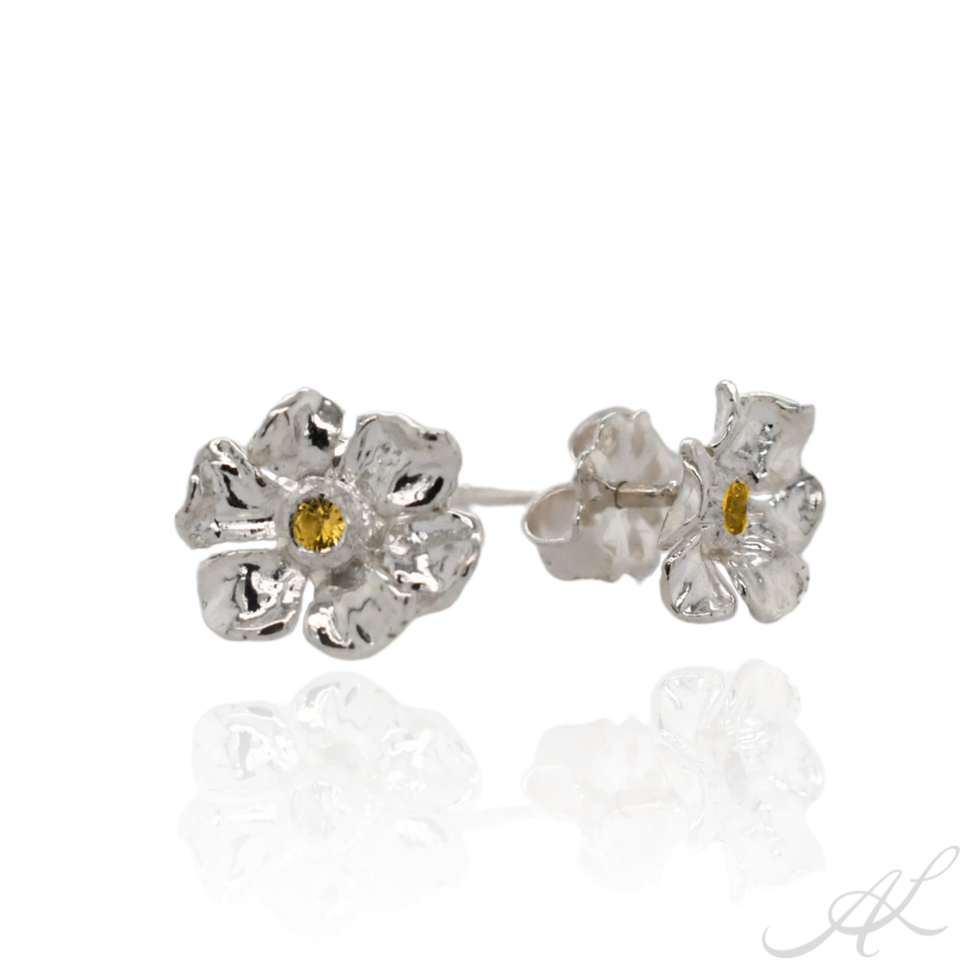 Sparkling Geranium Stud Earrings, yellow sapphire